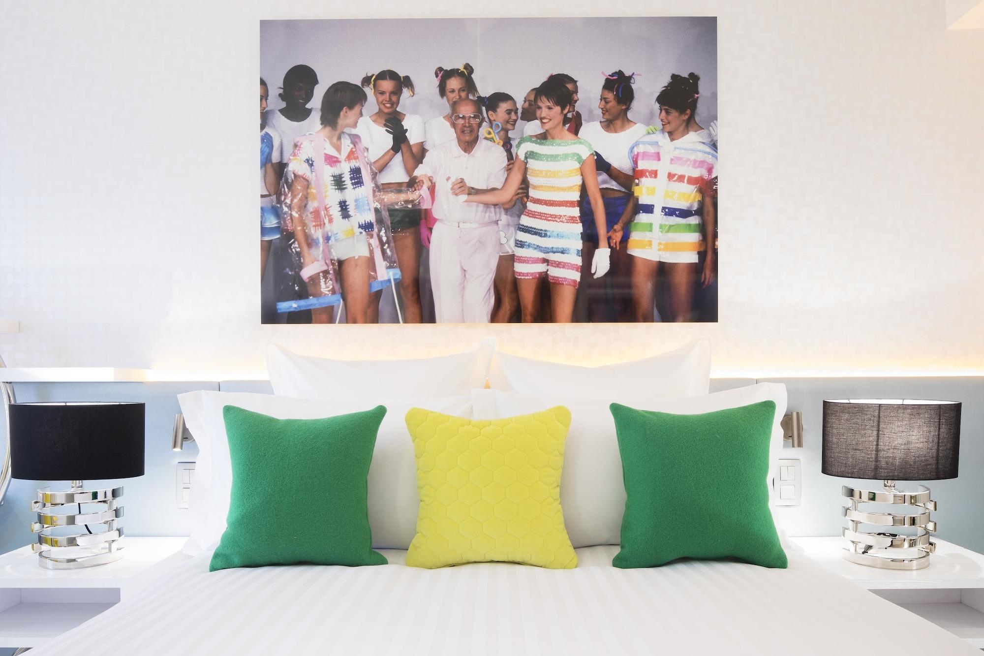Hotel Dress Code Paris Luaran gambar