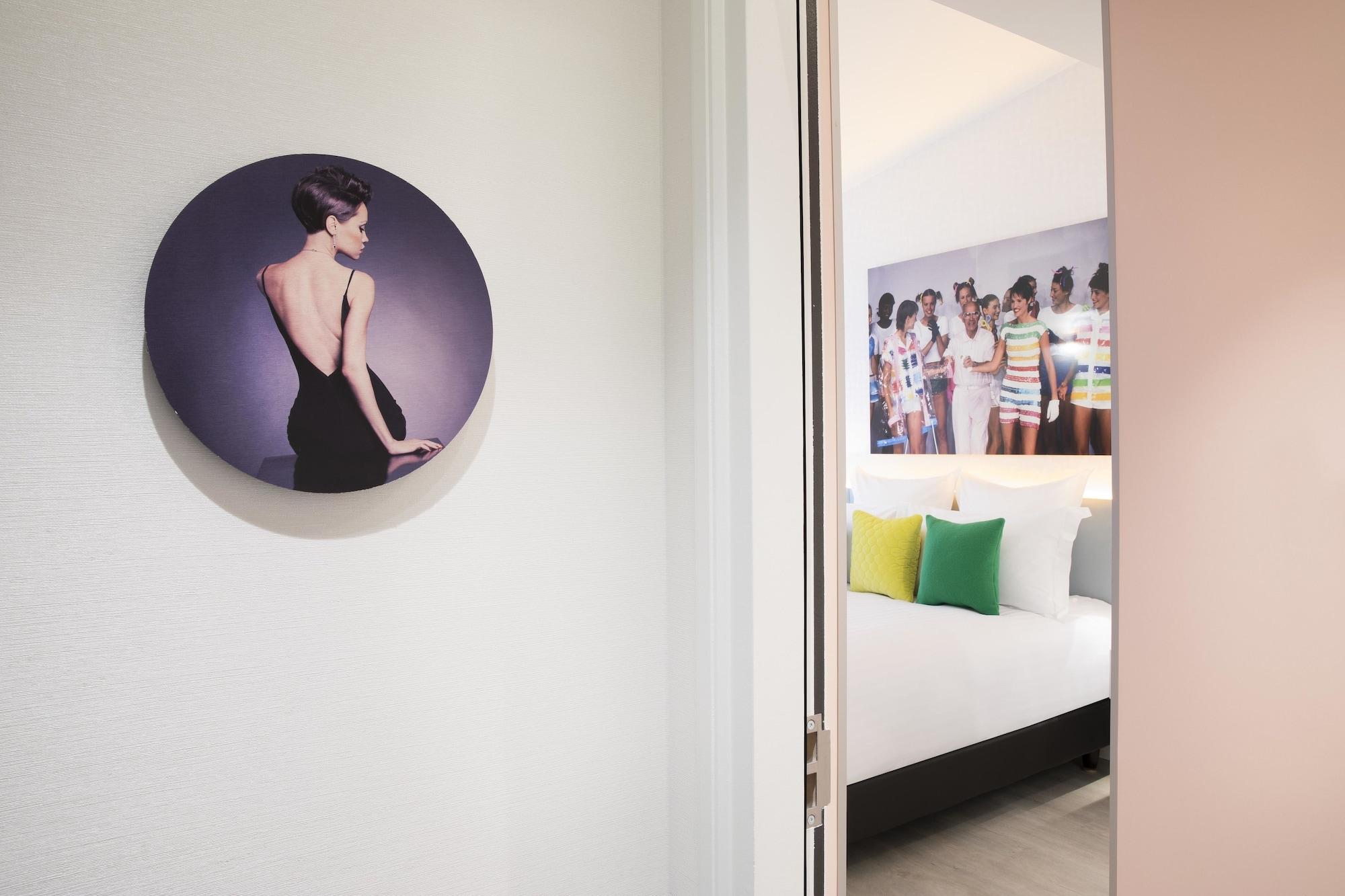 Hotel Dress Code Paris Luaran gambar