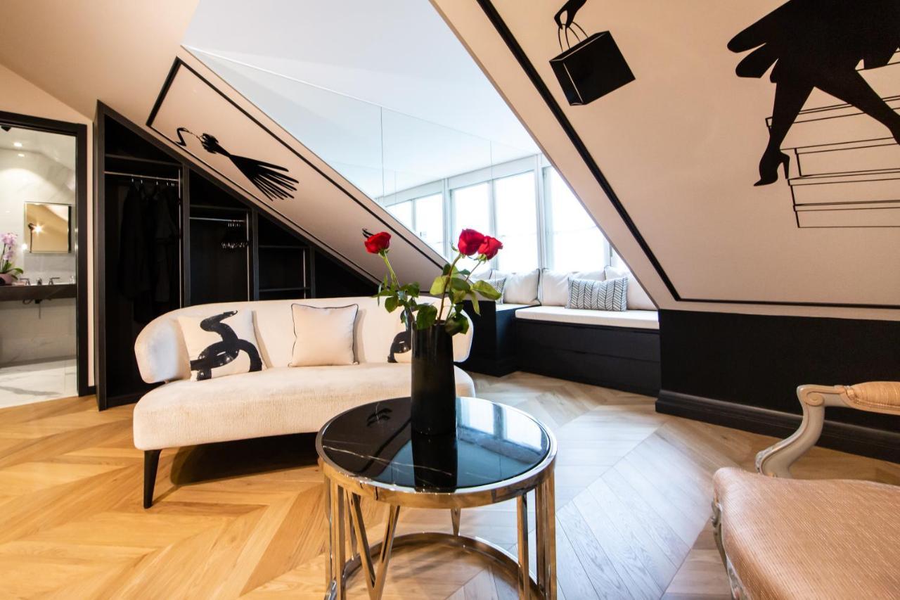 Hotel Dress Code Paris Luaran gambar